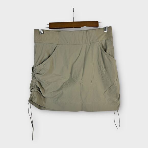 Columbia Pants - Columbia Womens size Small Anytime Casual Skort 1492691 Tan
